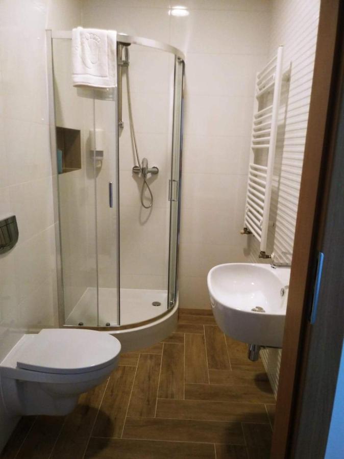 Bed and Breakfast Dom Weselny Ludmiła Kraśnik Zewnętrze zdjęcie